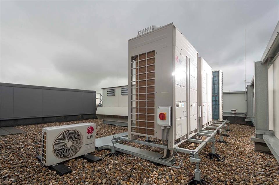 Energy-efficient Cooling and Heating with VRF system